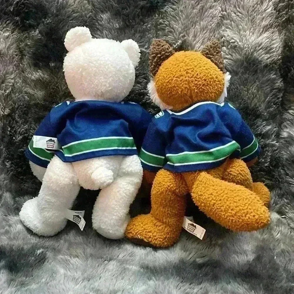 NHL Vancouver Canucks Plush White Bear and Brown Fox Stuffed Animals with Jersey - Picture 15 of 16